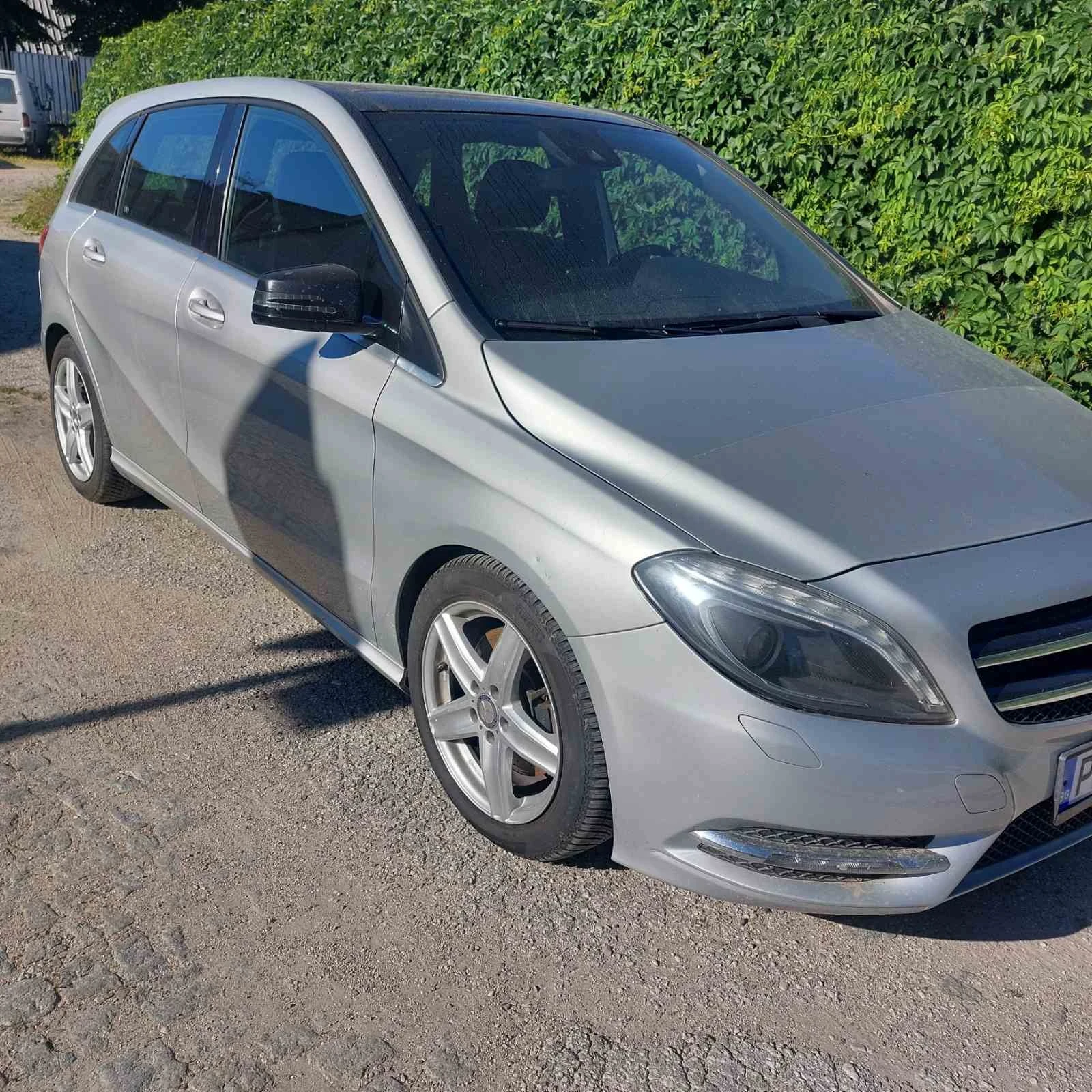 Mercedes-Benz B 250