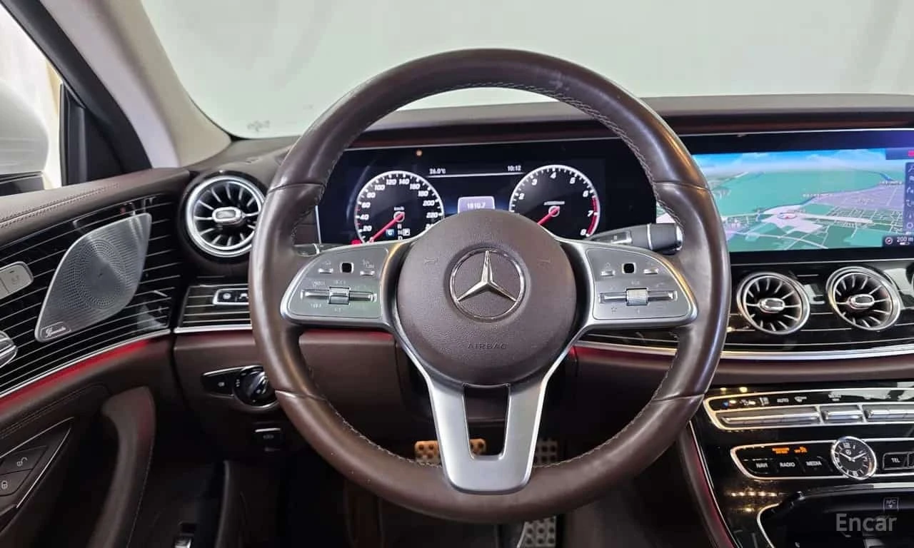 Mercedes-Benz CLS 450 4MATIC | AMG | 360 | BURMESTER | ОБДУХВАНЕ | HUD , снимка 10 - Автомобили и джипове - 56224150