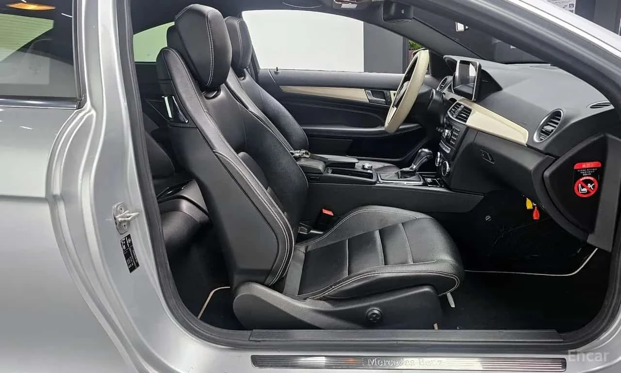 Mercedes-Benz C 220 АМГ ПАКЕТ/ CDI Coupe /ПОДГРЕВ/ПАМЕТ/, снимка 11 - Автомобили и джипове - 56332222
