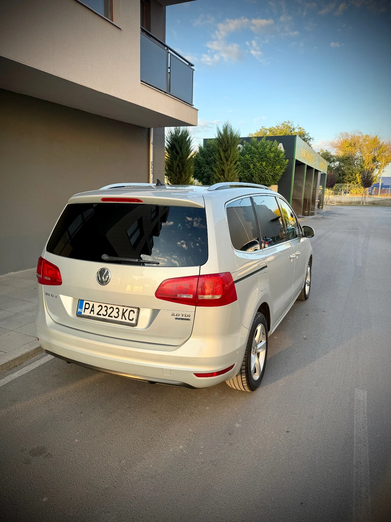 VW Sharan 177k.c DSG , снимка 5 - Автомобили и джипове - 56509630