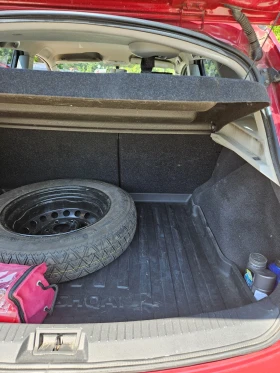 Nissan Qashqai 2.0i 4x4, снимка 10