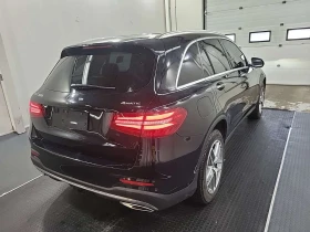 Mercedes-Benz GLC 300 * CARFAX * 360 КАМЕРА * БЕЗ ИНЦИДЕНТИ * , снимка 3