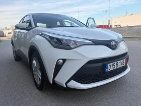 Toyota C-HR Hybrid  1