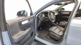 Volvo XC40 * MOMENTUM* ПАНО* KEYLESS* Camera* ПОДГРЕВ*  | Auto.bg — изображение 11