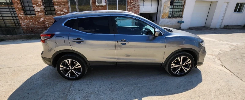 Nissan Qashqai, снимка 3 - Автомобили и джипове - 47043684