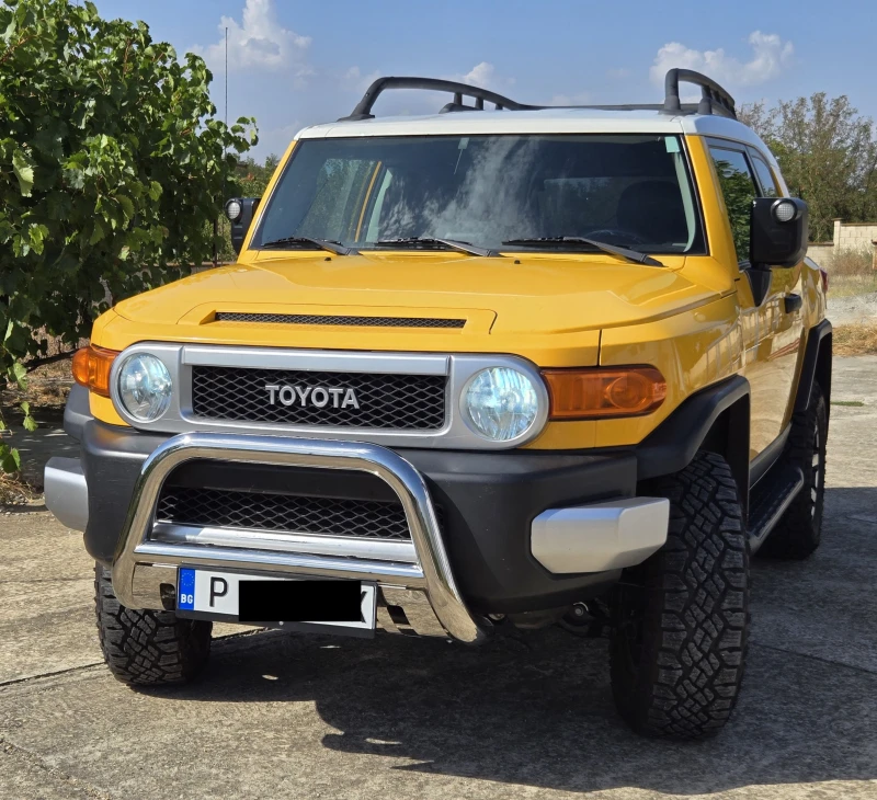 Toyota Fj cruiser, снимка 1 - Автомобили и джипове - 47497935