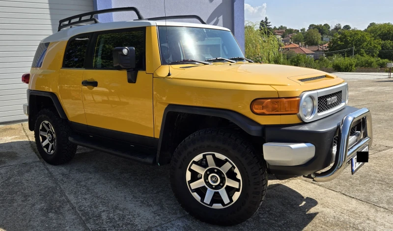 Toyota Fj cruiser, снимка 3 - Автомобили и джипове - 47497935