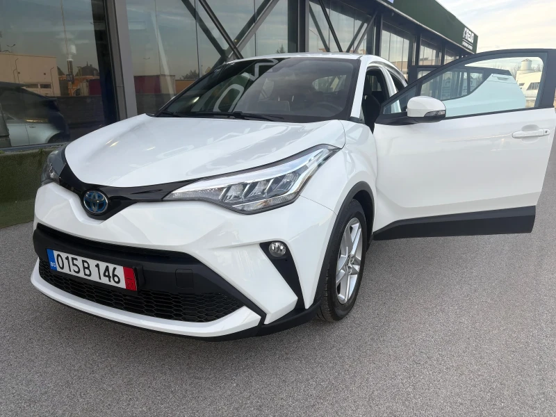 Toyota C-HR Hybrid , снимка 6 - Автомобили и джипове - 48817019