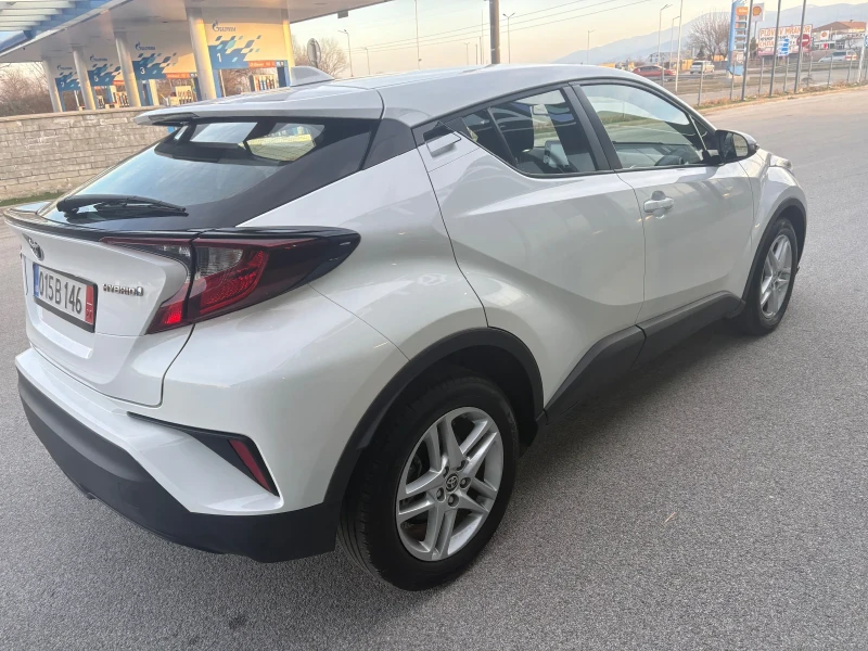 Toyota C-HR Hybrid , снимка 5 - Автомобили и джипове - 48817019