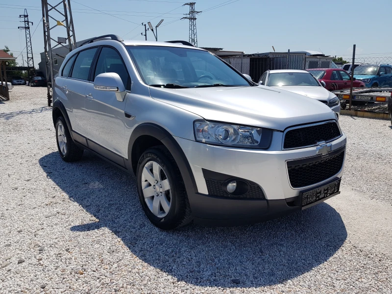 Chevrolet Captiva 2.2-163 k.c. FACELIFT 6 скорости / 7 места, снимка 3 - Автомобили и джипове - 52636532