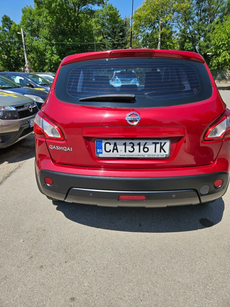 Nissan Qashqai 2.0i 4x4, снимка 2 - Автомобили и джипове - 53147290