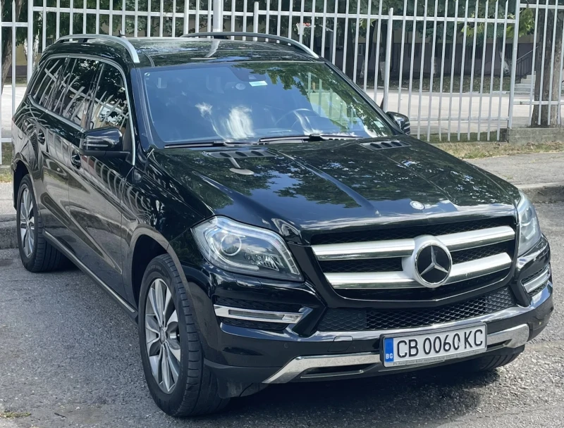 Mercedes-Benz GL 350 Bluetec, снимка 2 - Автомобили и джипове - 53263161