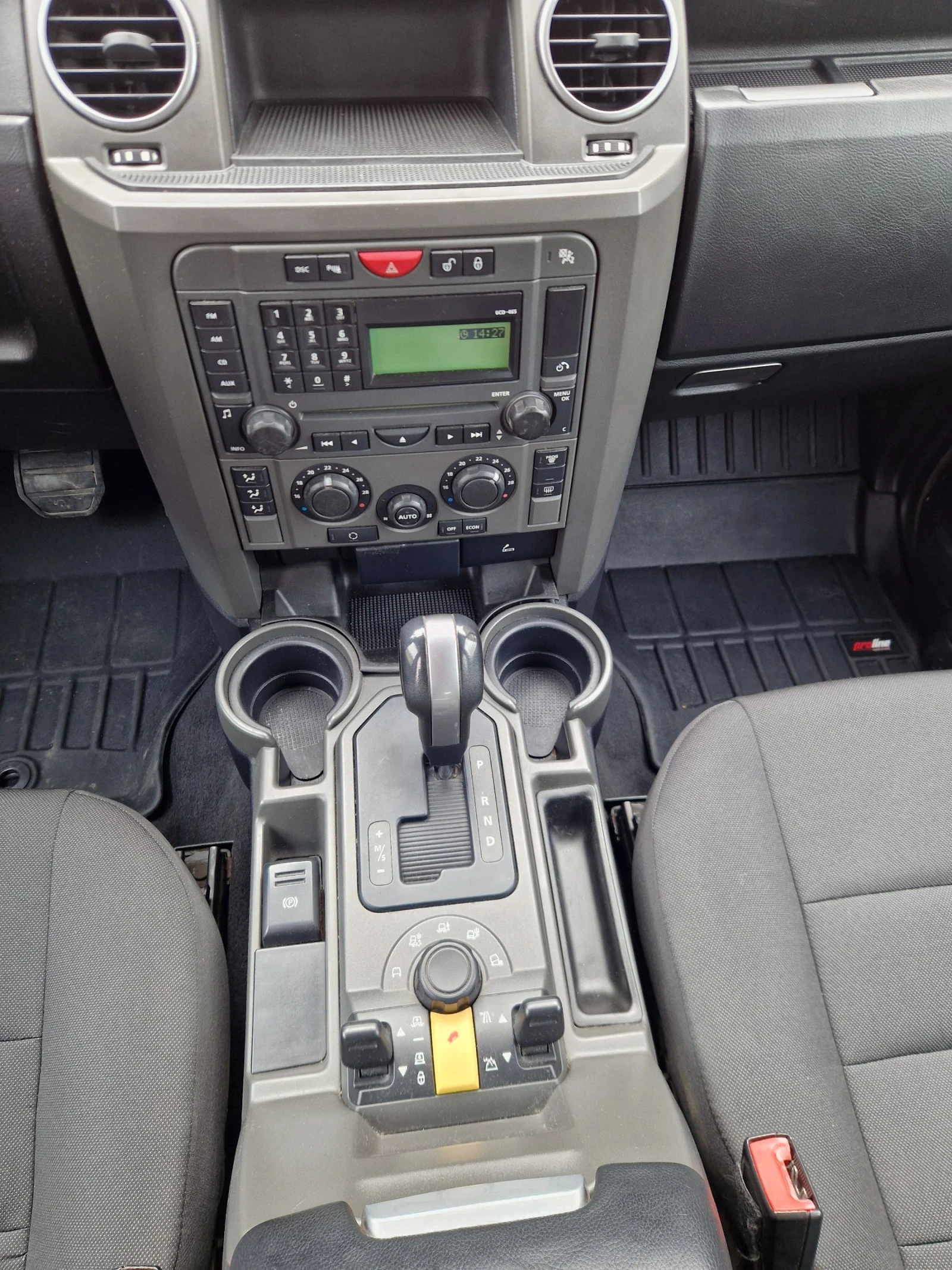 Land Rover Discovery DISCOVERY 3 - изображение 8