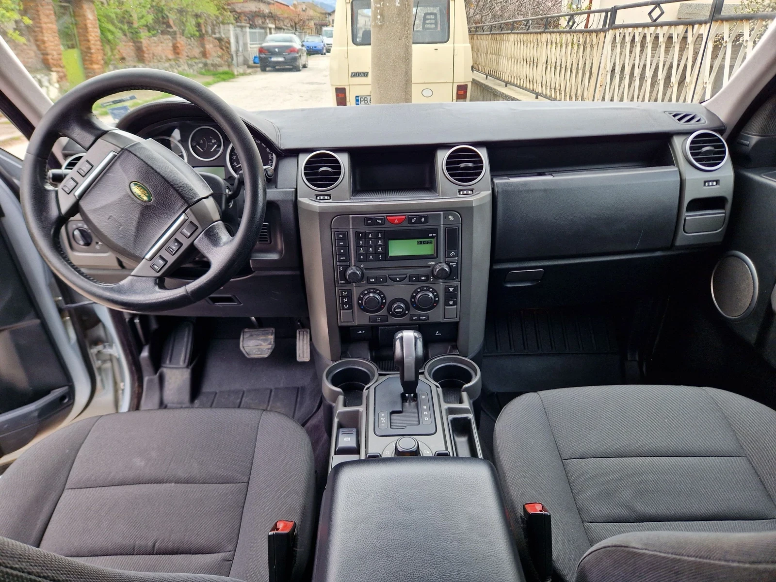 Land Rover Discovery DISCOVERY 3 - изображение 7