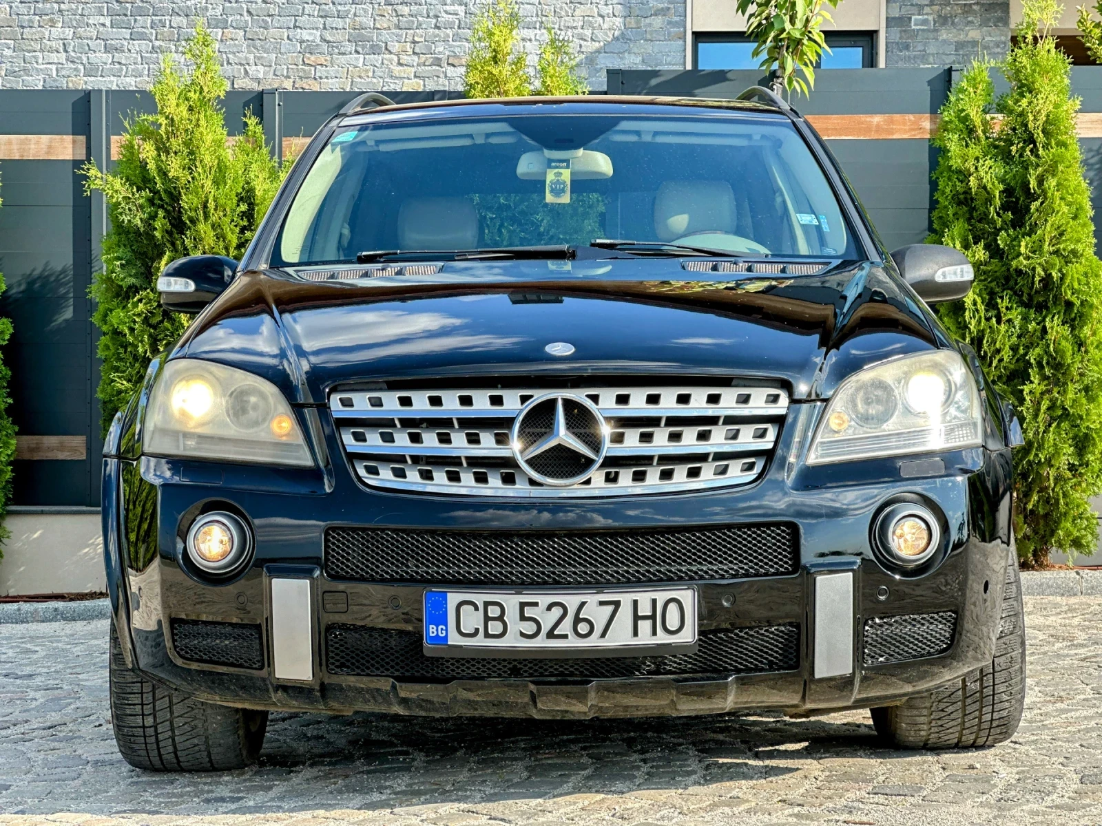 Mercedes-Benz ML 320 3.0D/224hp* AMG ПАКЕТ* ПОДГРЕВ* ОБДУХВАНЕ* КАМЕРА* - изображение 2