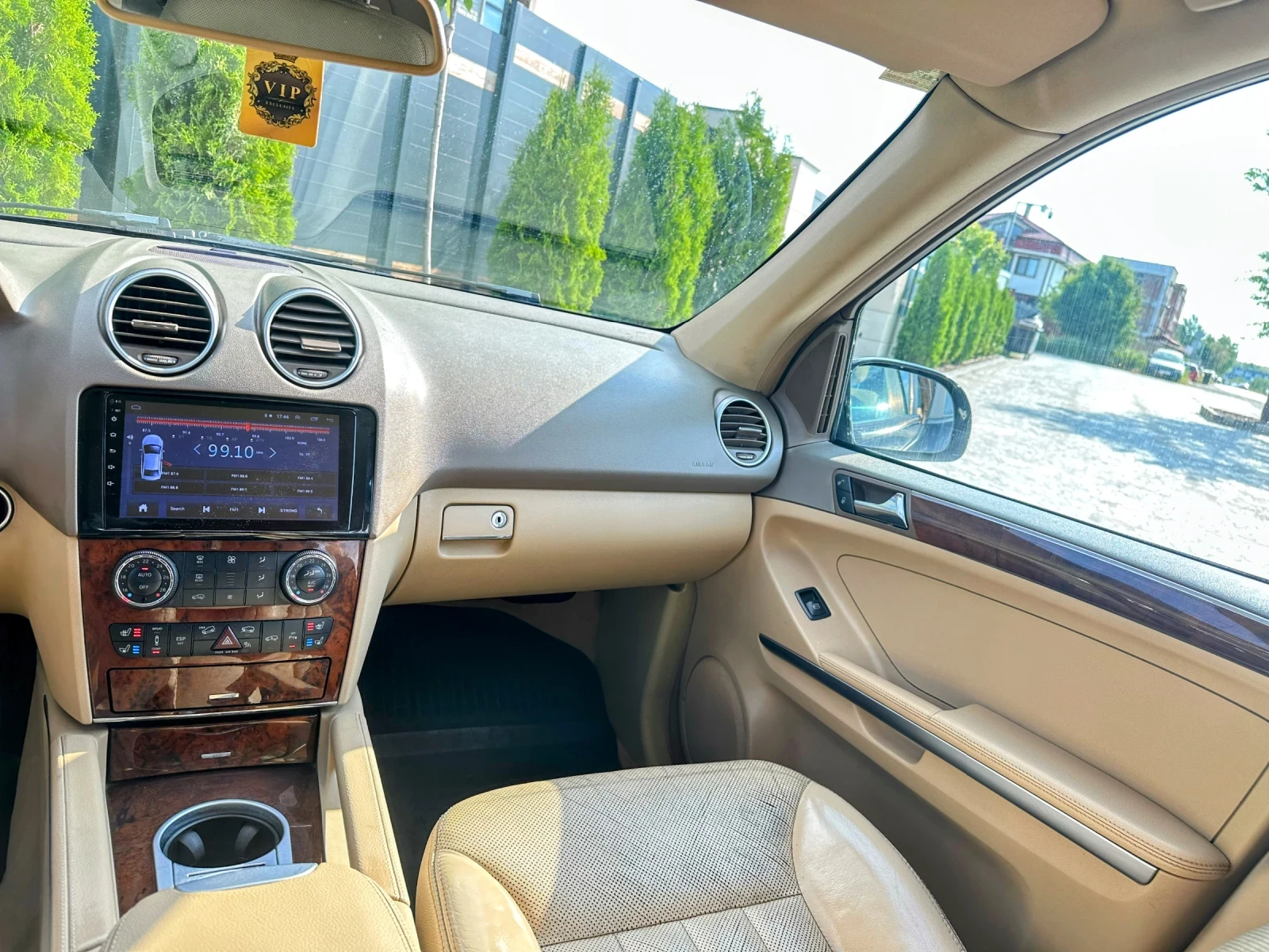 Mercedes-Benz ML 320 3.0D/224hp* AMG ПАКЕТ* ПОДГРЕВ* ОБДУХВАНЕ* КАМЕРА* - изображение 8