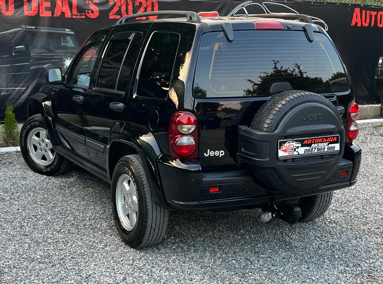 Jeep Cherokee 3.7ГАЗ* АВТОМАТ* ТОП* СОБСТВЕН ЛИЗИНГ - изображение 7