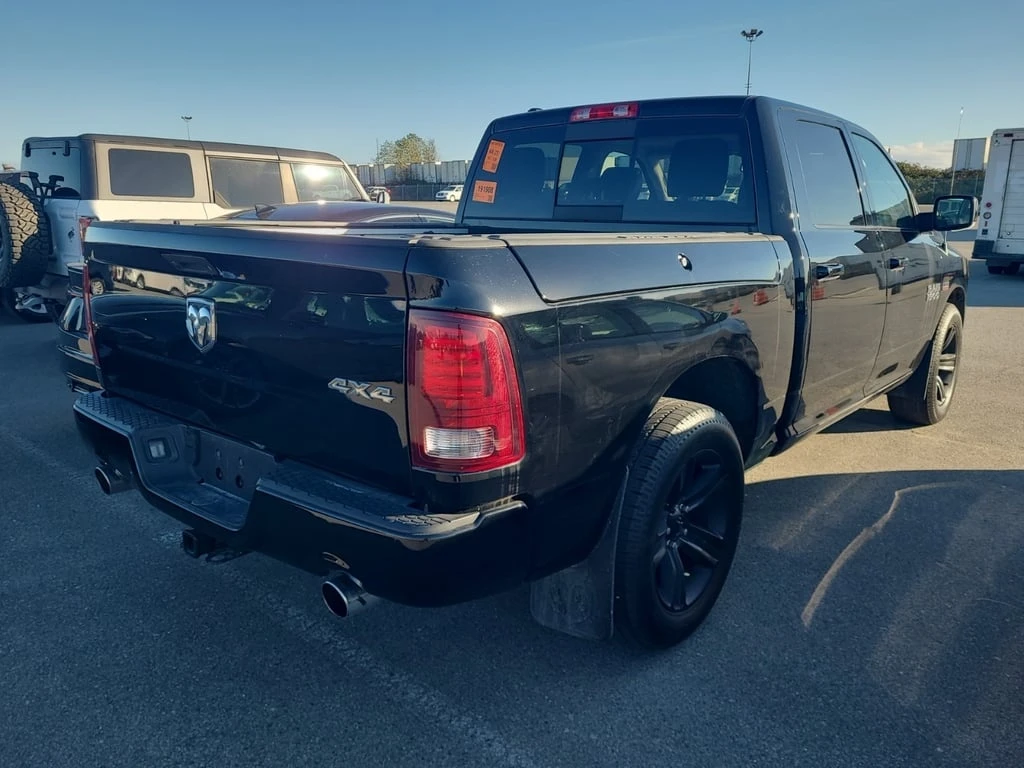 Dodge RAM 1500 * SPORT CREW CAB SHORT BED * CARFAX * БЕЗ ПЪРВОНАЧ - изображение 3
