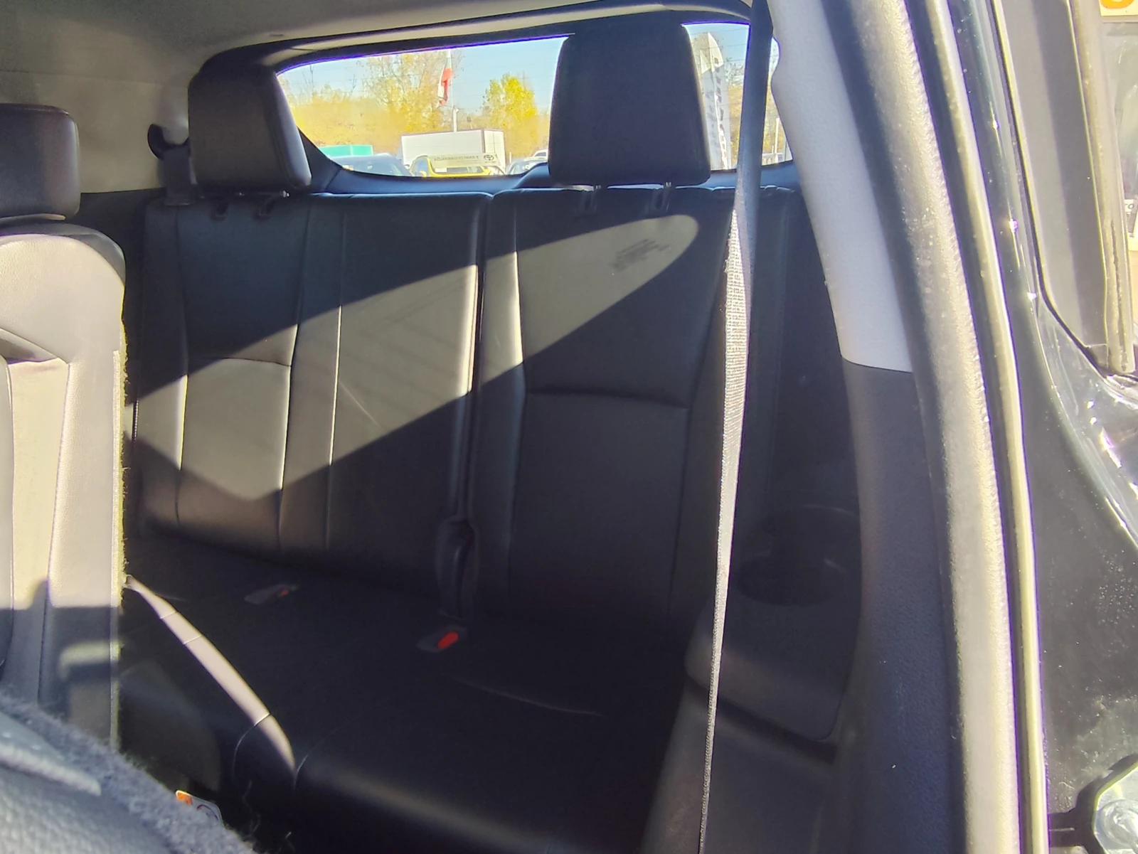 Toyota Highlander 2.5 HYBRID LED 7МЕСТА 4X4 АВТОМАТИК CAMERA360 - изображение 9