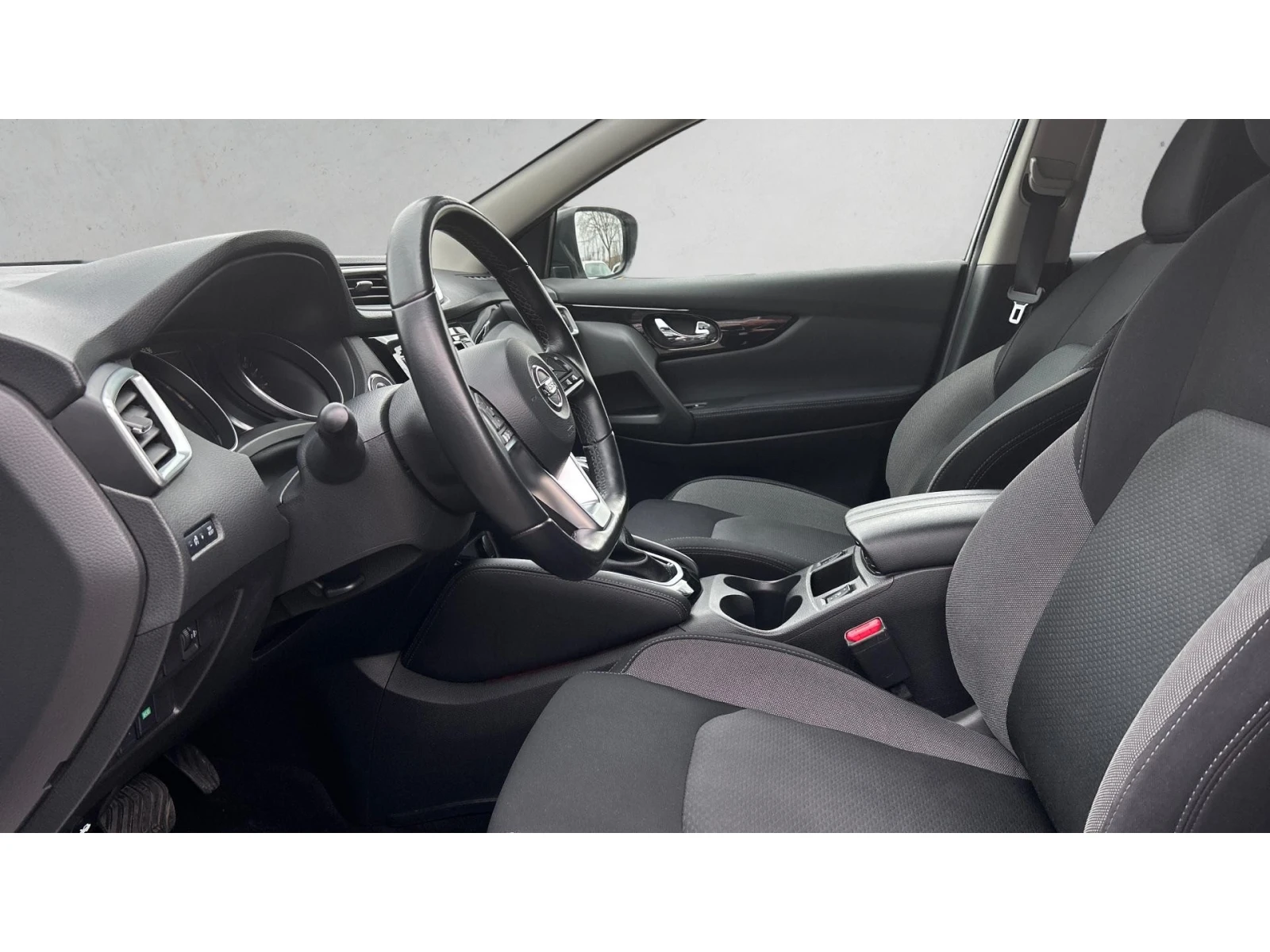 Nissan Qashqai N-Connecta Plus 1.3 DCT , ������� ������ �� 238   | Mobile.bg � ����������� 12