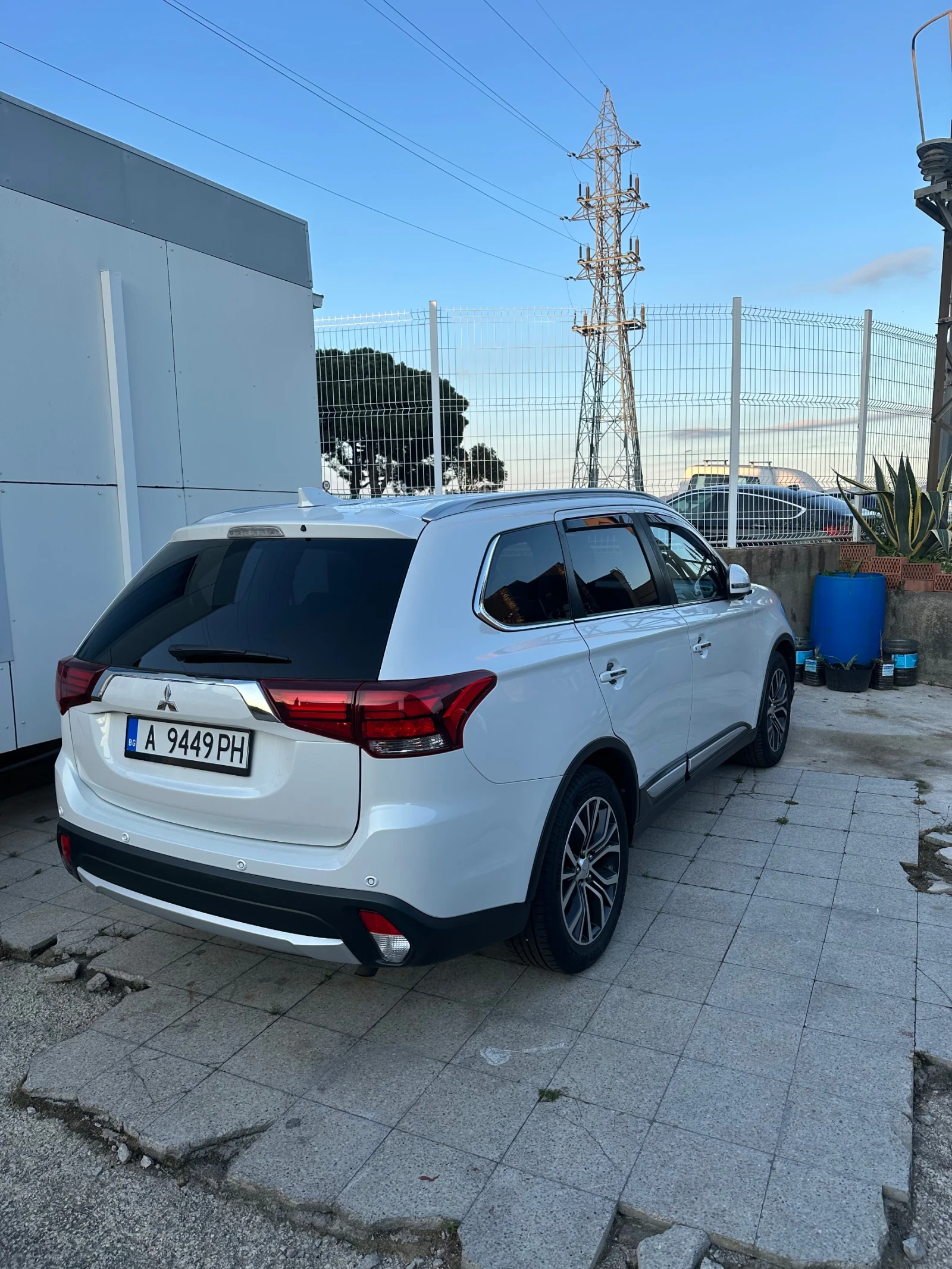 Mitsubishi Outlander SUV | Mobile.bg � ����������� 2