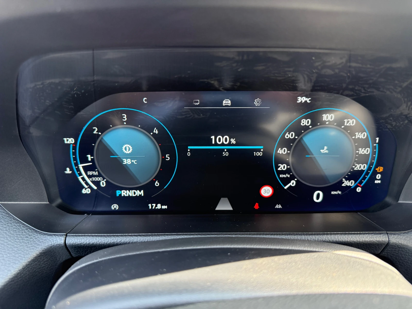 VW Amarok Aventura DC 4 Motion V6 3, O TDI 241 k.c 10AT, снимка 10 - Автомобили и джипове - 53768789