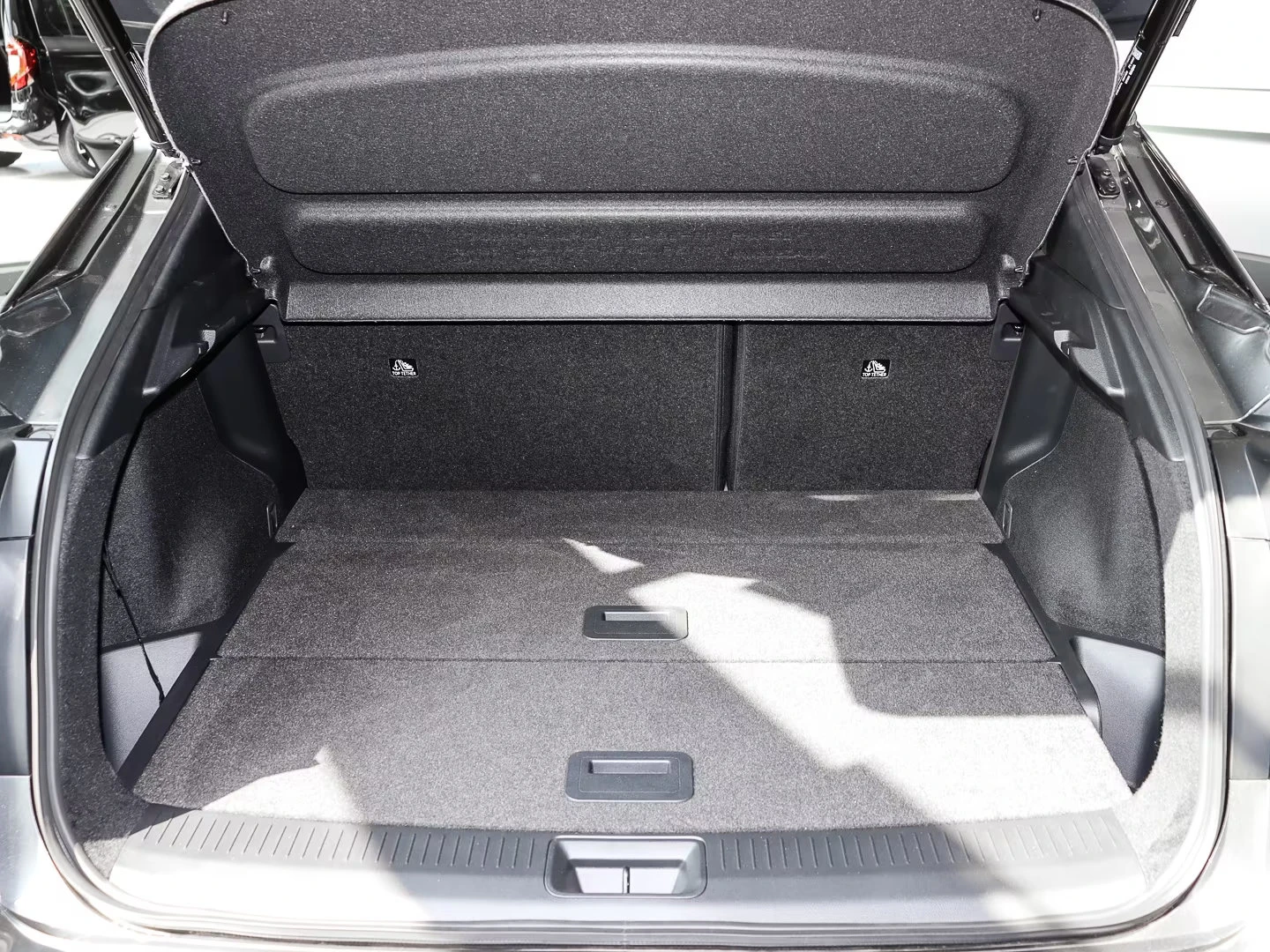 Nissan Ariya НОВ!87kWs/435HP/NISMO/4X4/360/МЕМО/201z, снимка 4 - Автомобили и джипове - 53973508