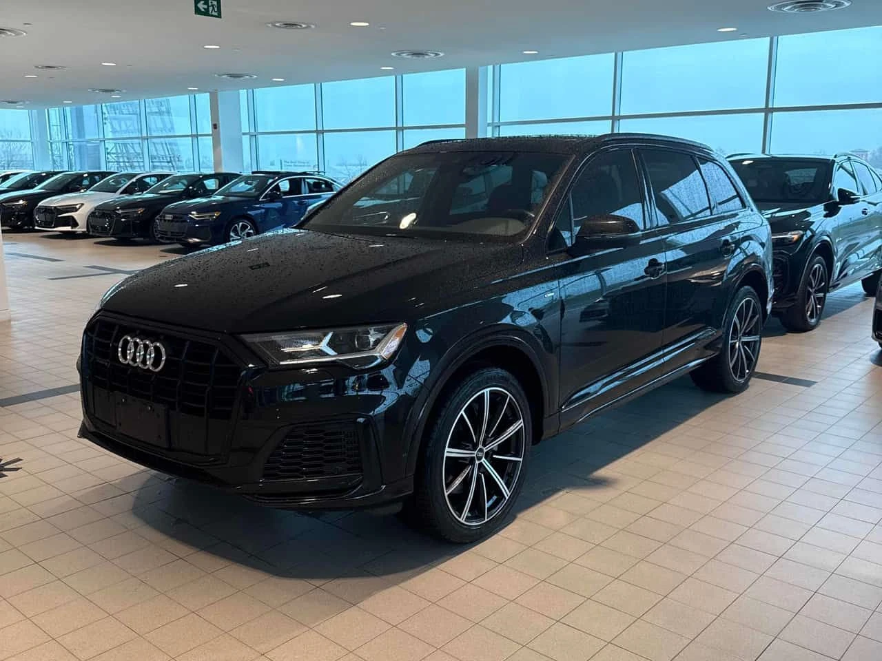 Audi Q7 Progressiv /360/ОБДУХВАНЕ/PANO, снимка 10 - Автомобили и джипове - 54312749