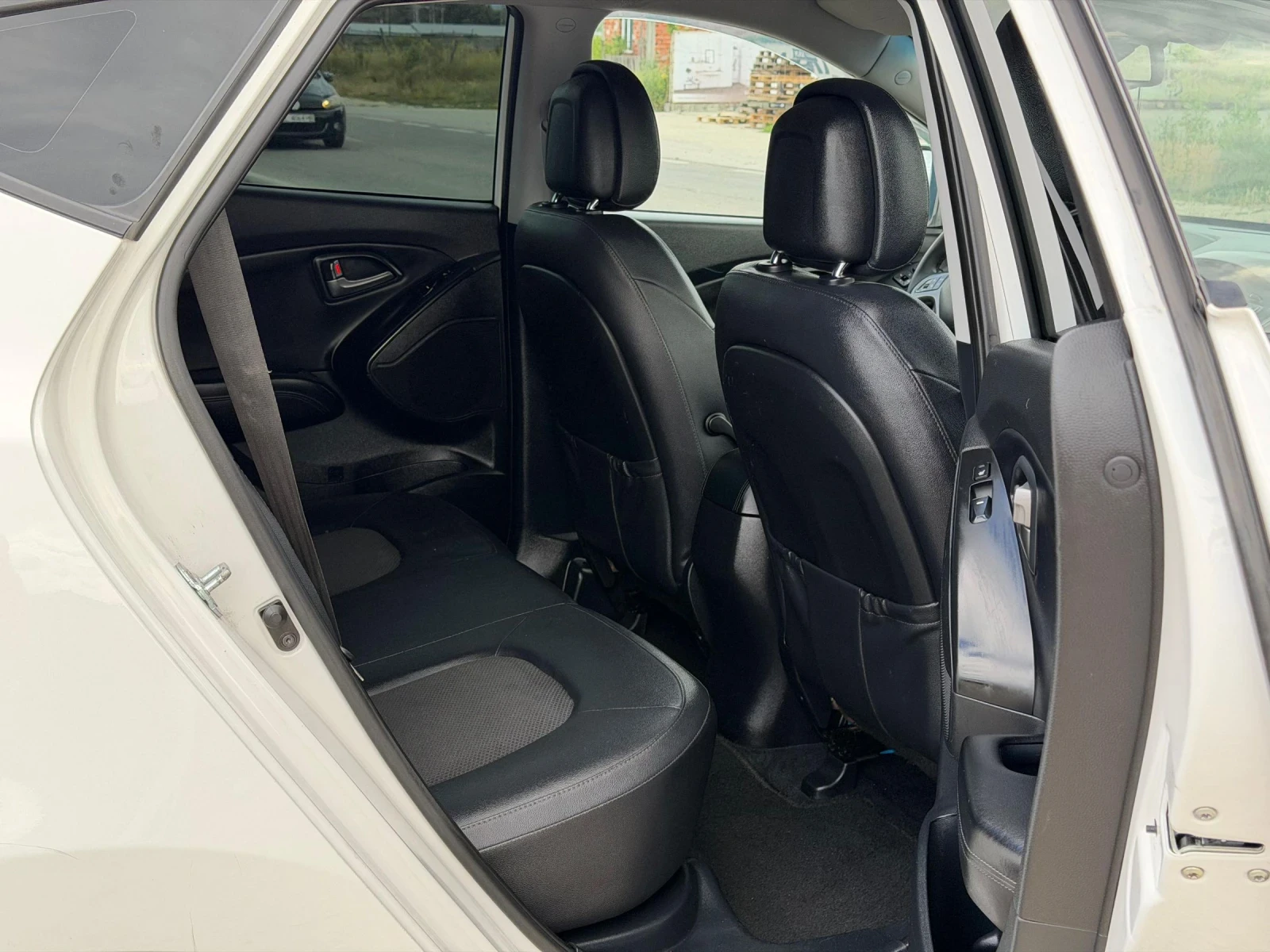 Hyundai IX35 1.7CRDI 117k.s 6s.k ������ | Mobile.bg � ����������� 12