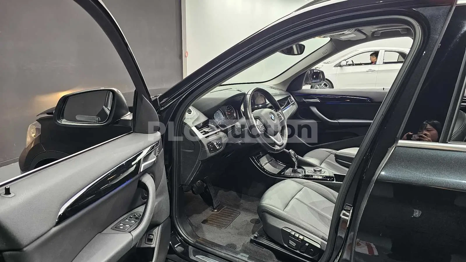 BMW X1 ПОДГРЕВИ * ПАНО * KEYLESS * АВТОКРЕДИТ , снимка 10 - Автомобили и джипове - 55032779
