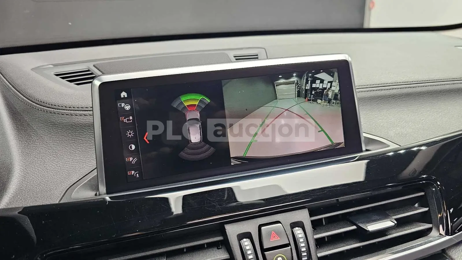 BMW X1 ПОДГРЕВИ * ПАНО * KEYLESS * АВТОКРЕДИТ , снимка 14 - Автомобили и джипове - 55032779