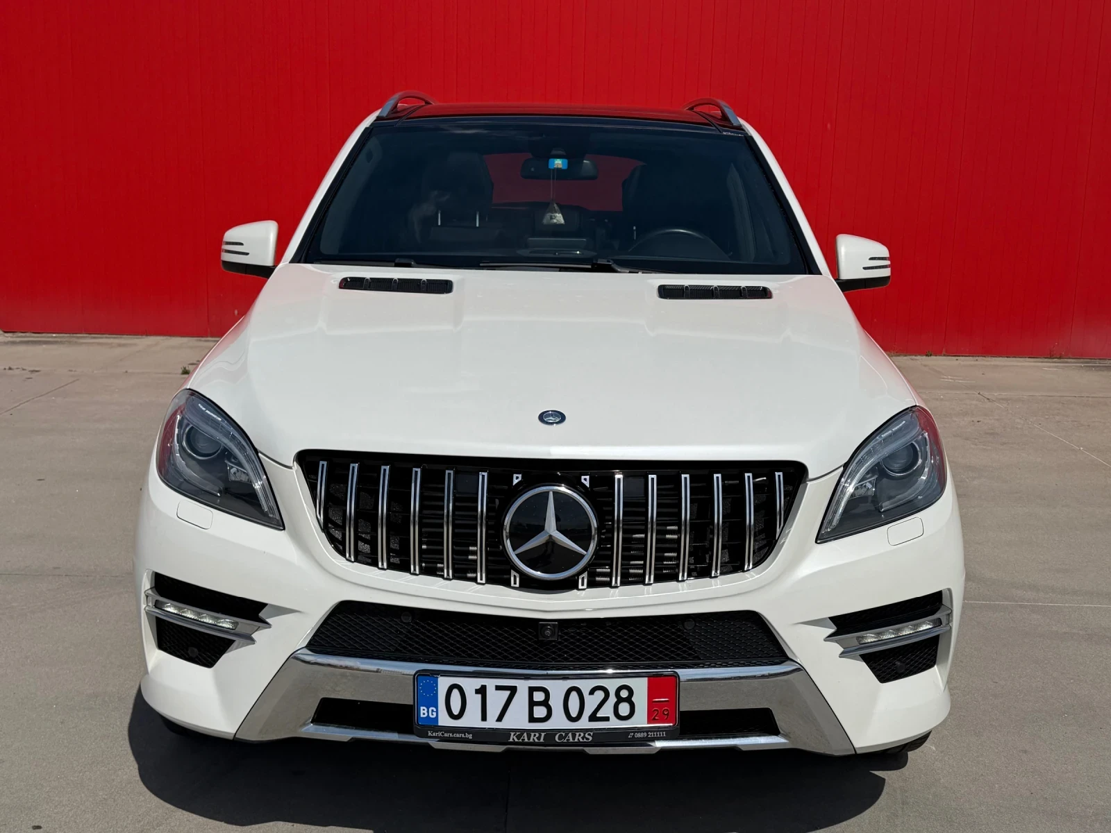 Mercedes-Benz ML 350 AMG / DISTRONIC / 360 KAMERI / KEYLESS GO / PANORA, снимка 2 - Автомобили и джипове - 55213481