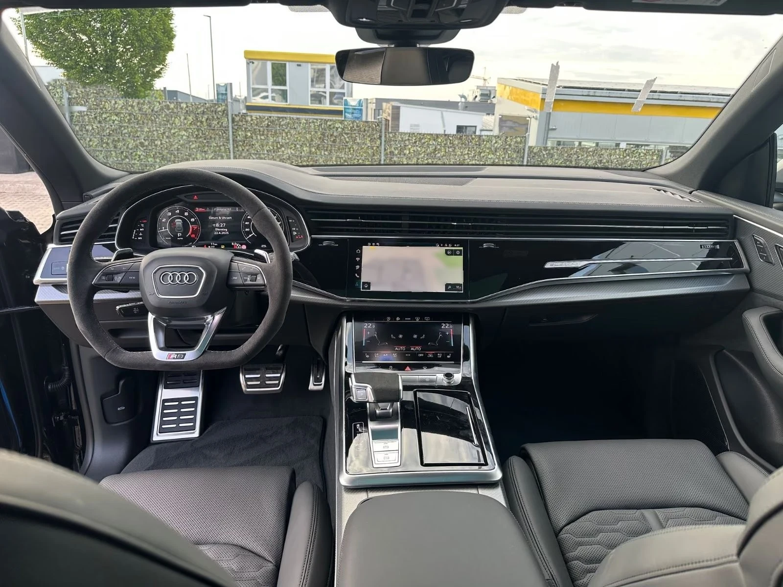 Audi RSQ8 PERFORMANCE / CERAMIC / MATRIX / BLACK OPTIC / HUD, снимка 11 - Автомобили и джипове - 56021209