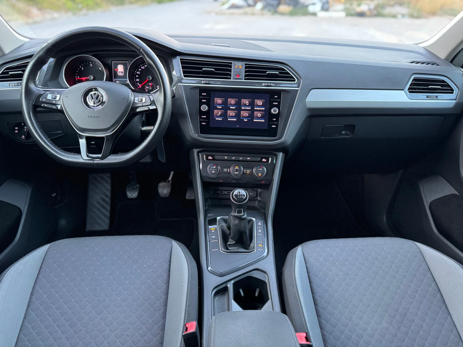 VW Tiguan 2.0TDI* R-Line* LED* NAVI | Mobile.bg � ����������� 12