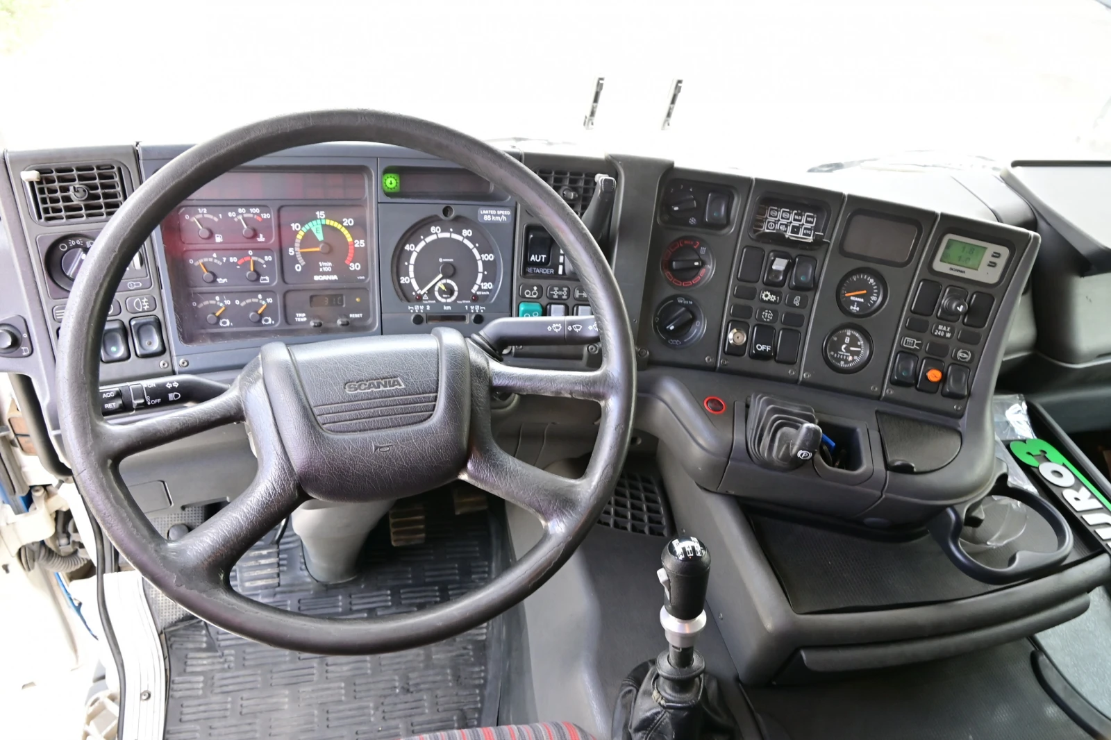 Scania 124 420 24м Кран, снимка 16 - Камиони - 55210717