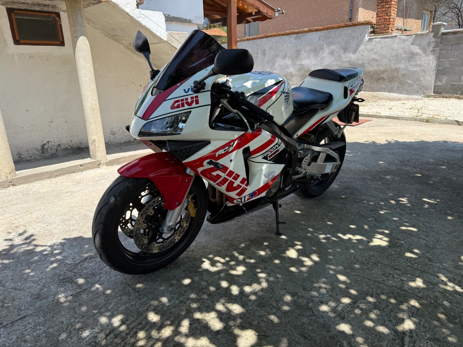 Honda Cbr 600rr, снимка 2 - Мотоциклети и мототехника - 55303625