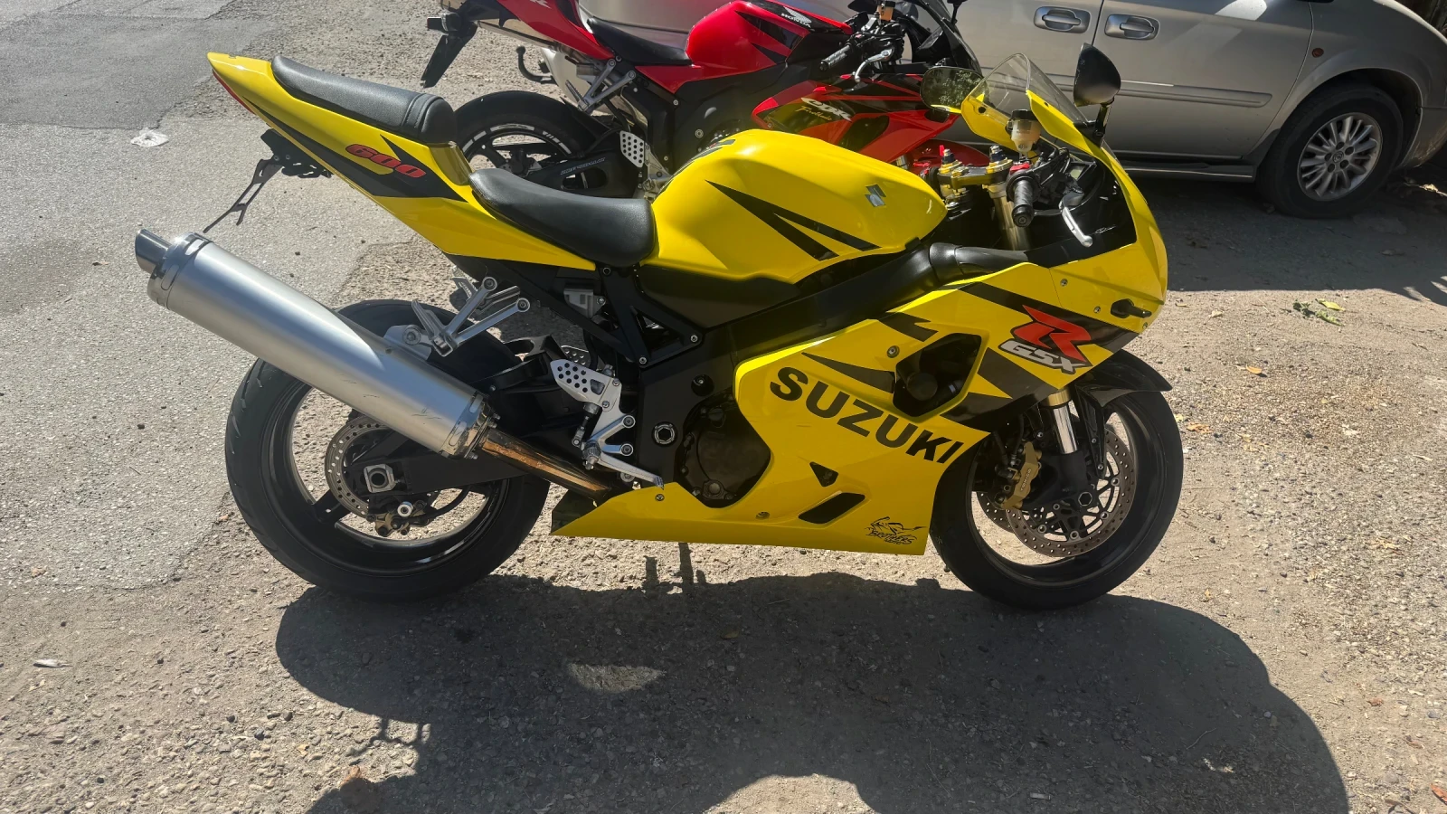 Suzuki Gsxr GsxR 