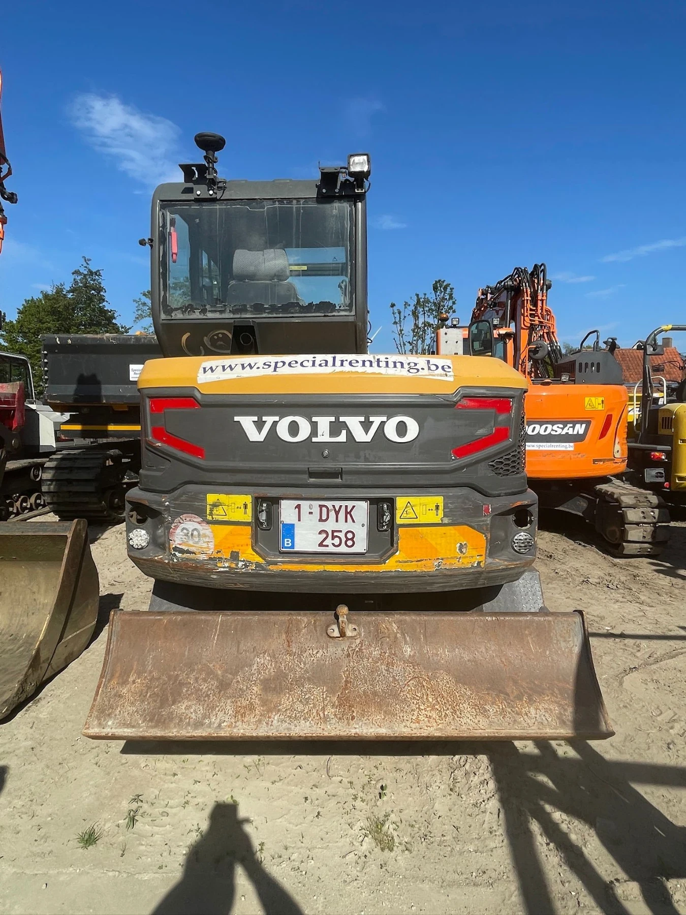 Багер Volvo EW60E, снимка 7 - Индустриална техника - 54430691