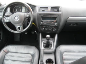 VW Jetta  2.0 140 кс  КОЖЕН САЛОН , снимка 14