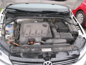 VW Jetta  2.0 140 кс  КОЖЕН САЛОН , снимка 16