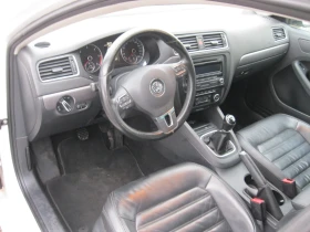 VW Jetta  2.0 140 кс  КОЖЕН САЛОН , снимка 11