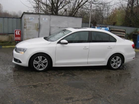 VW Jetta  2.0 140 кс  КОЖЕН САЛОН , снимка 4