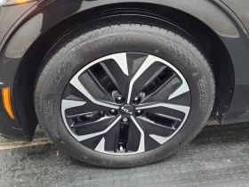 Kia EV6 * LAND W/GT LINE PKG * CARFAX * БЕЗ ПЪРВОНАЧАЛНА В, снимка 14