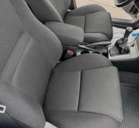 Toyota Corolla 1.4i/FACE-LIFT/УНИКАЛНО ЗАПАЗЕН АВТОМОБИЛ | Auto.bg — изображение 11