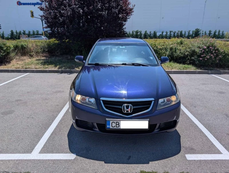 Honda Accord 2.0 v-tec, снимка 1 - Автомобили и джипове - 46410011