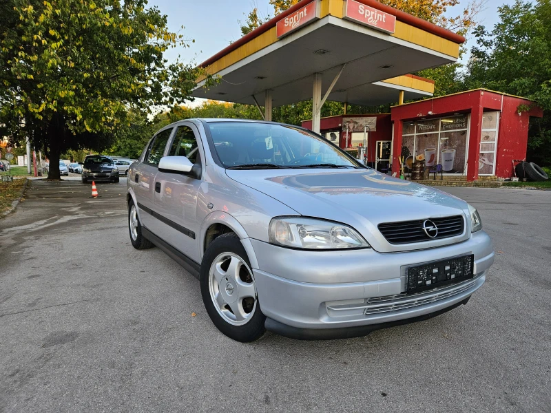 Opel Astra 1.6, 84к.с., като нова!, снимка 3 - Автомобили и джипове - 47584449