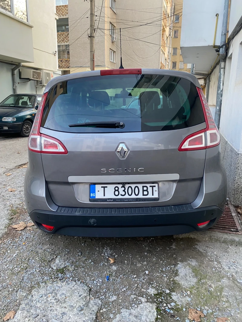 Renault Megane SCENIC, снимка 3 - Автомобили и джипове - 48232421