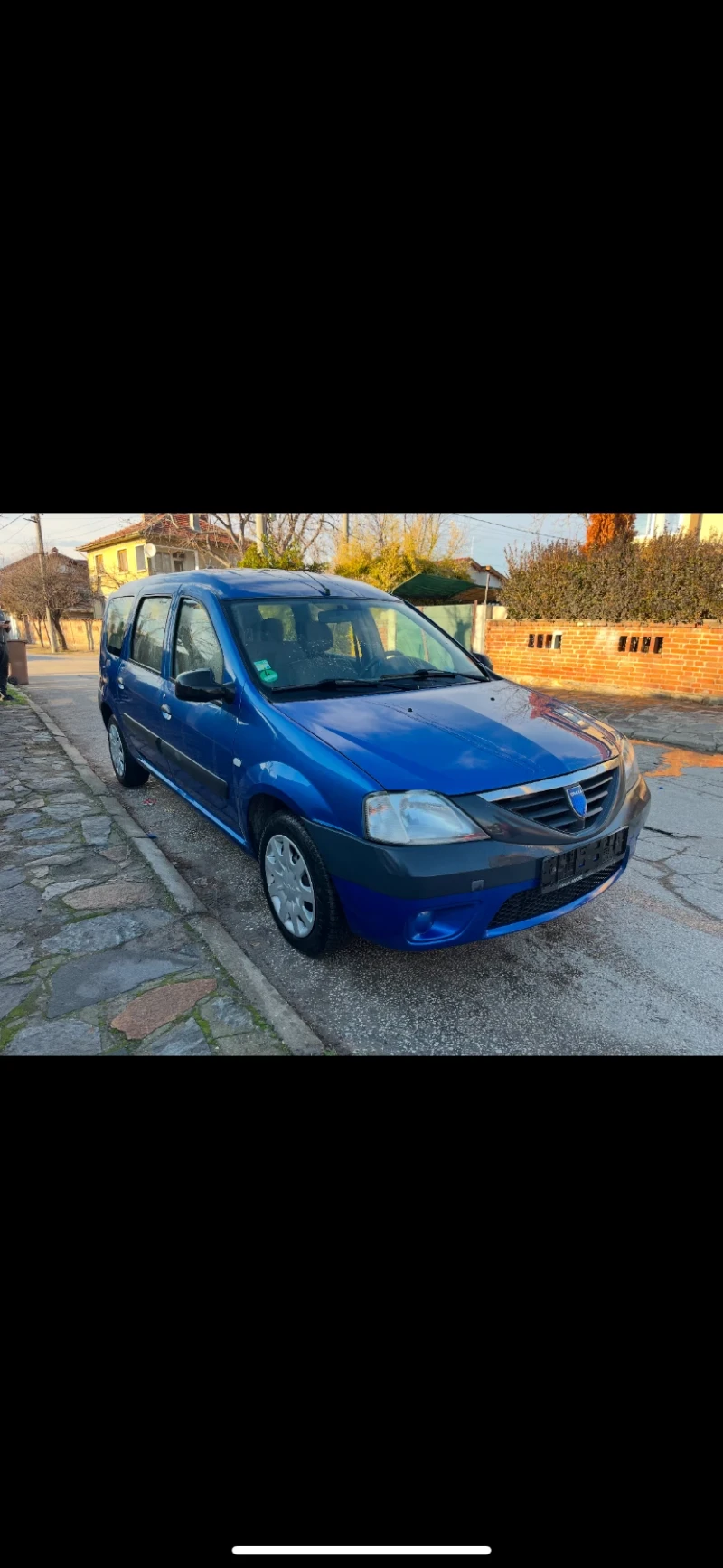 Dacia Logan, снимка 4 - Автомобили и джипове - 48537533