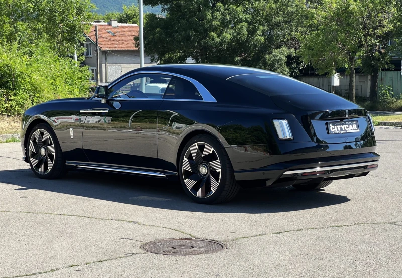 Rolls-Royce Spectre /SHOOTING STAR/STARLIGH/BESPOKE/HEAD UP/360/FASCIA, снимка 4 - Автомобили и джипове - 50909329