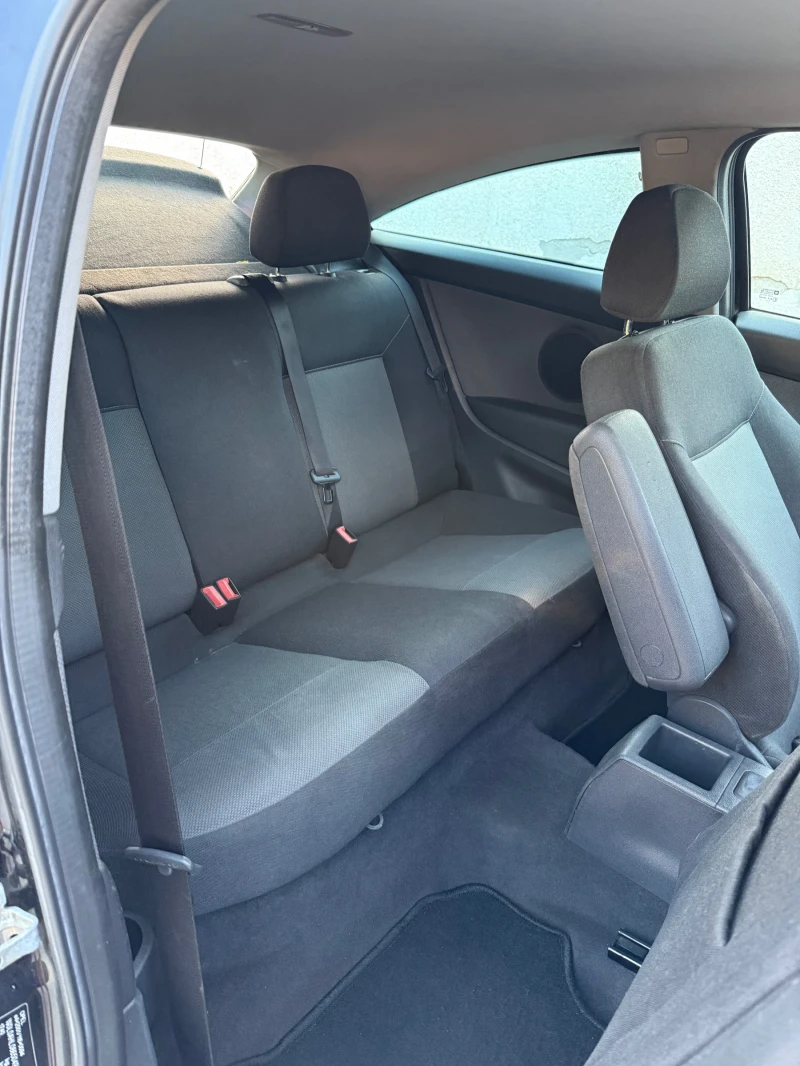 Opel Astra   GTC, снимка 4 - Автомобили и джипове - 51645895